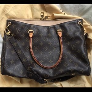 Louis Vuitton Monogram Pallas in Dune